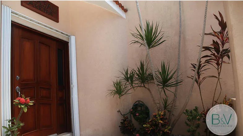 casa-arena-bv-properties-cozumel-front-door