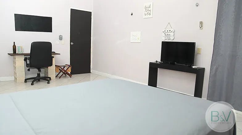 casa-nane-for-rent-long-term-bv-properties-master-bedroom-3